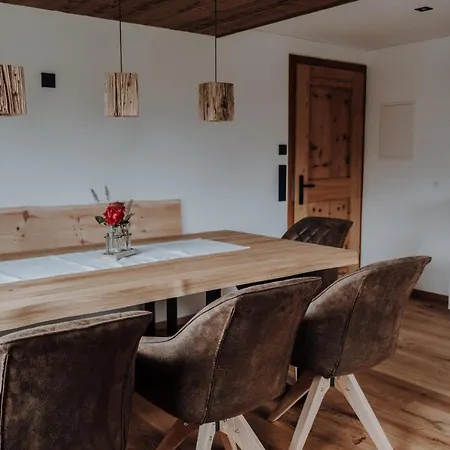 Haus Schaefer Zita *